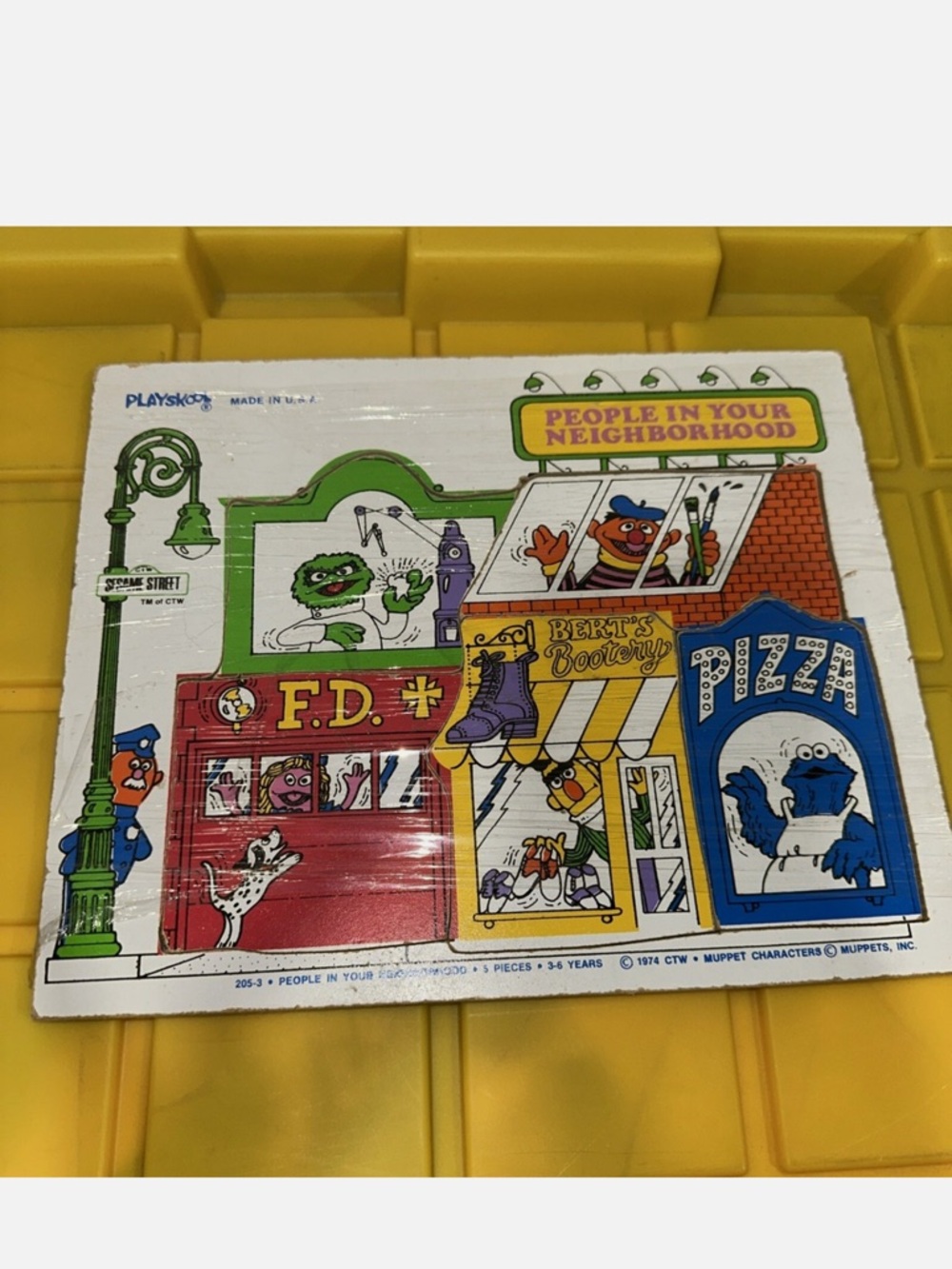 1974 Sesame Street 'People in Your Neighborhood' Wooden Puzzle - Multicolor